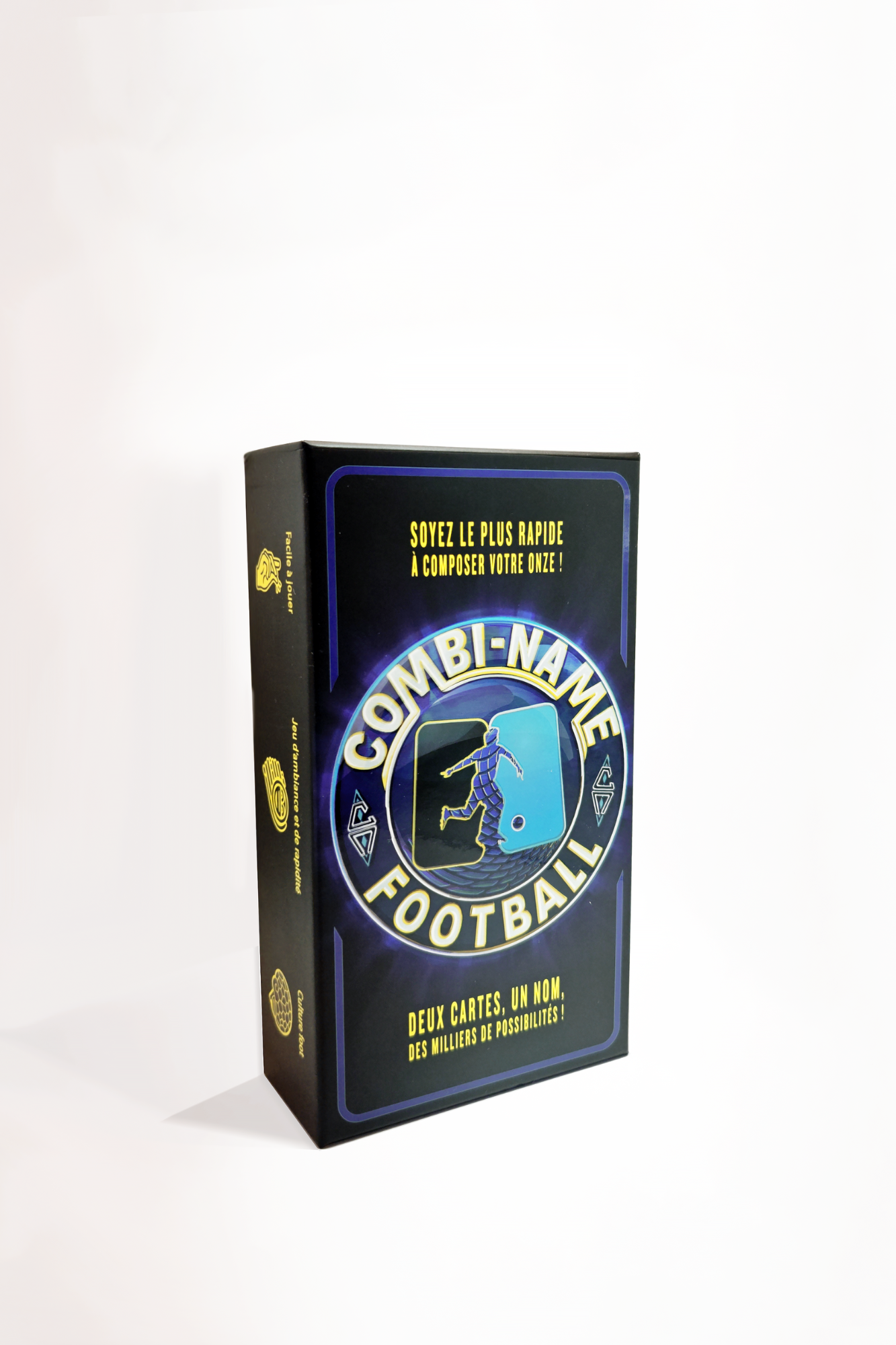 UN JEU COMBI-NAME FOOTBALL